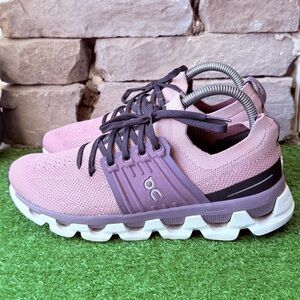 On Cloud Running Fade/Black Cloudswift 3 Women’s Sneakers